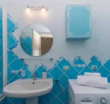 فيلة Mansion On The Hill