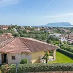 וילה Mansion On The Hill אולביה